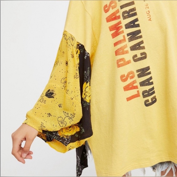 Free People Sunkissed Pullover Graphic Las Palmas Yellow Floral Oversized XS/S - Picture 3 of 10
